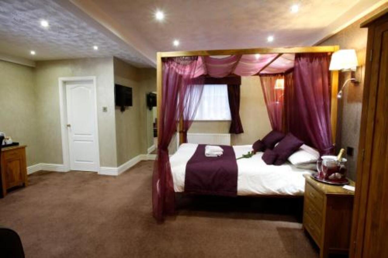 Bury Ramsbottom Old Mill Hotel And Leisure Club Экстерьер фото